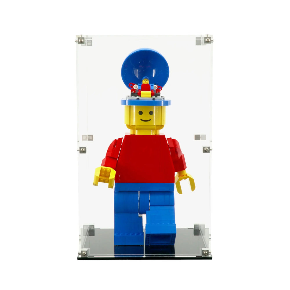 Brickcessories  Display Case for 40649 - Up-Scaled LEGO Minifigure