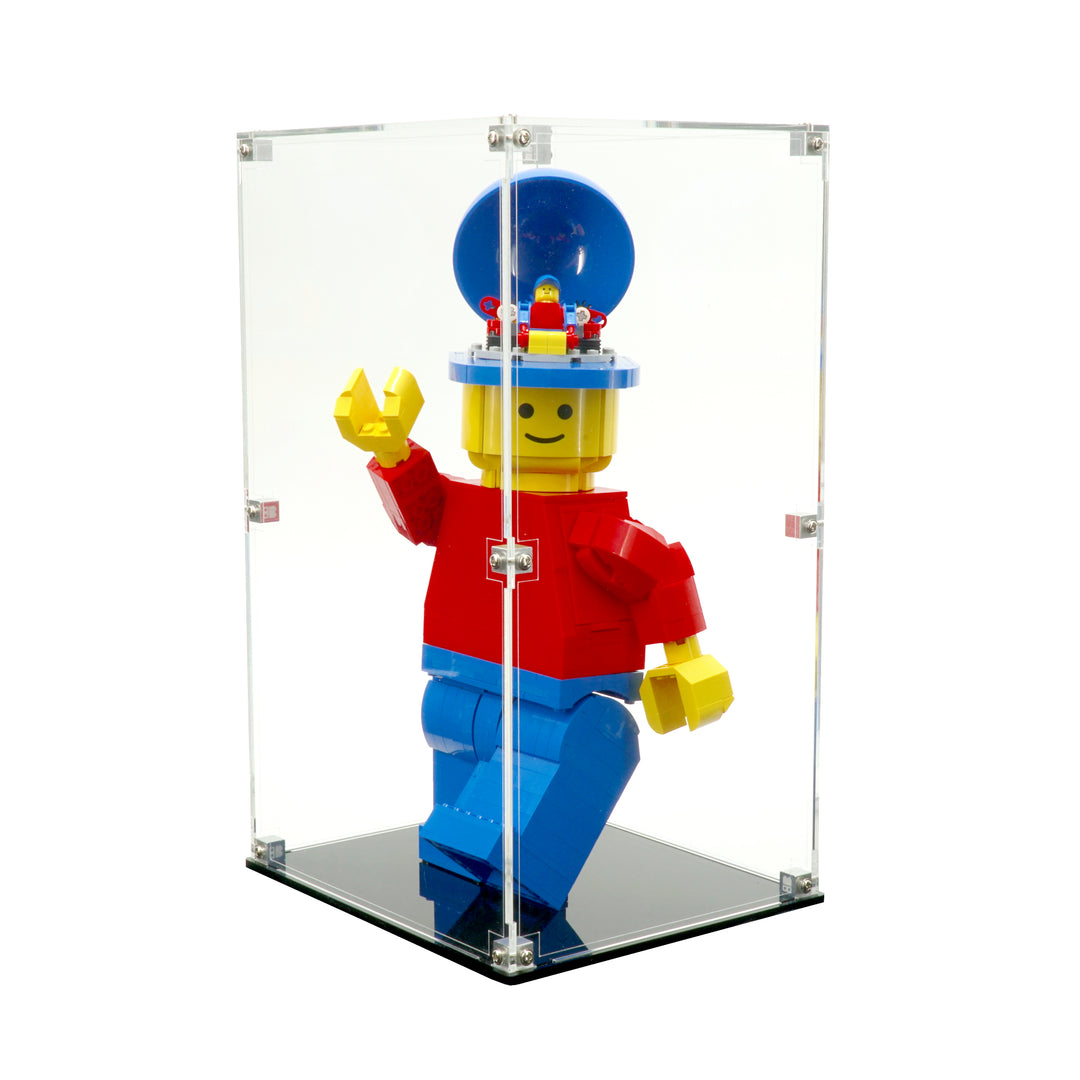 Brickcessories  Display Case for 40649 - Up-Scaled LEGO Minifigure