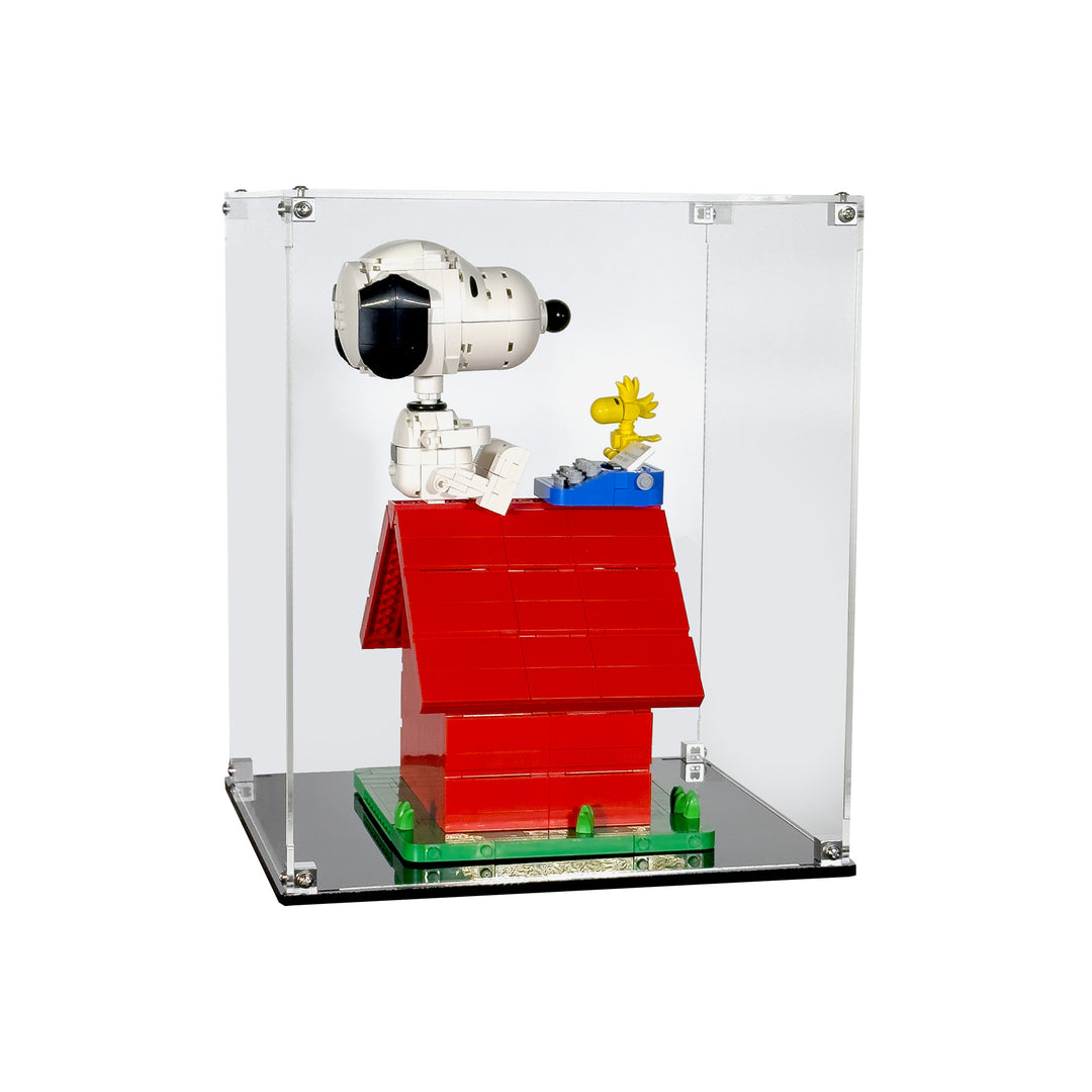 Display Case for LEGO Ideas Peanuts: Snoopy’s Doghouse (21368)