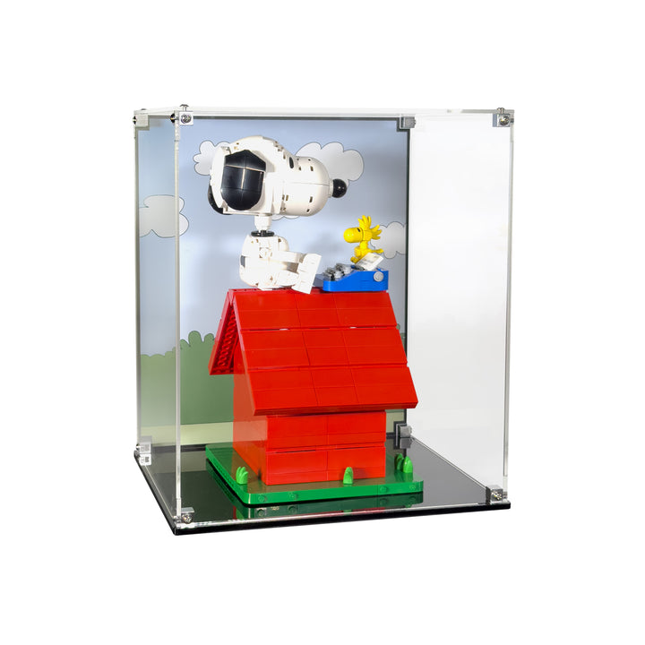 Display Case for LEGO Ideas Peanuts: Snoopy’s Doghouse (21368)