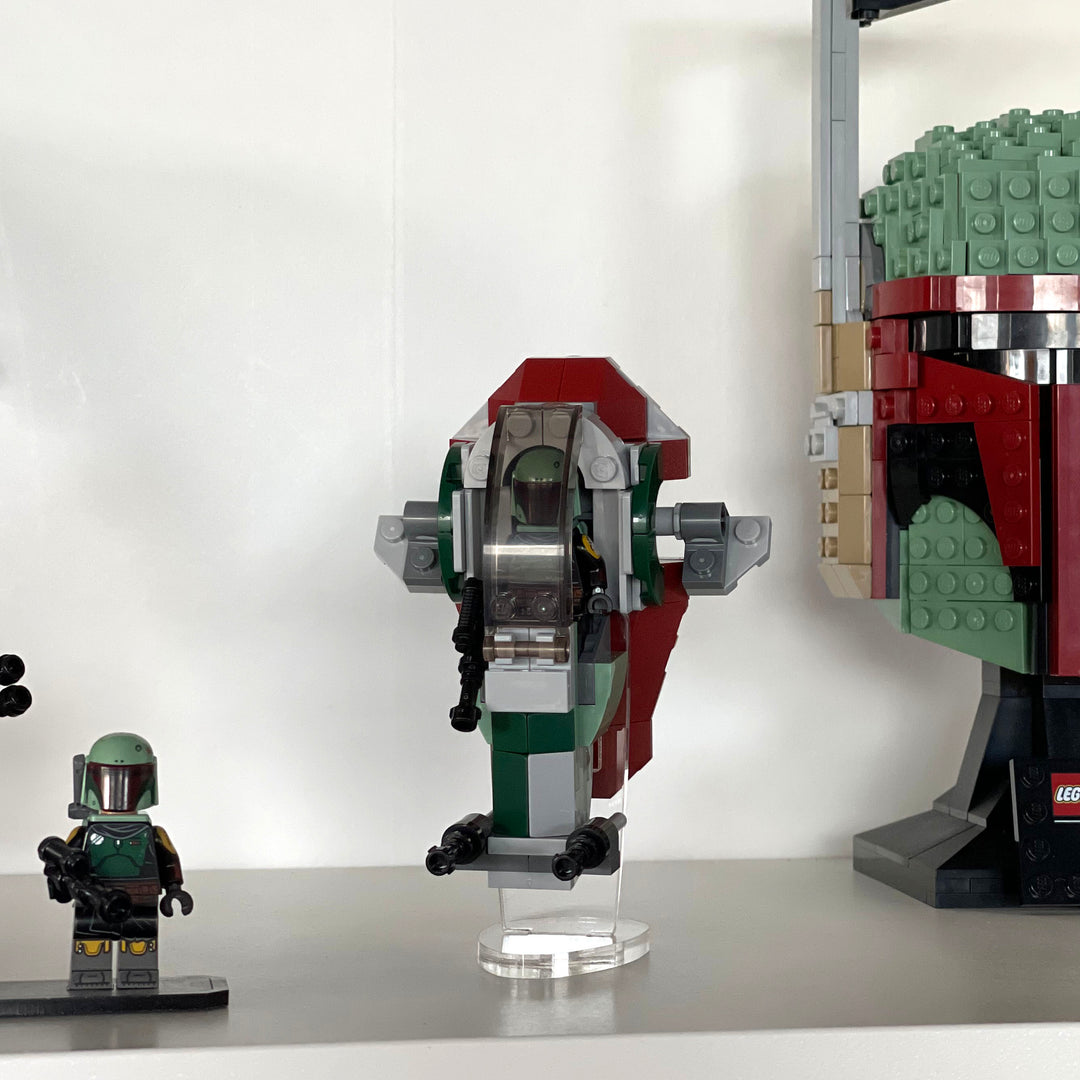 Display stand for boba fett microfighter